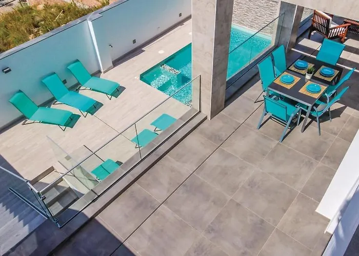 Manhattan * Нерха